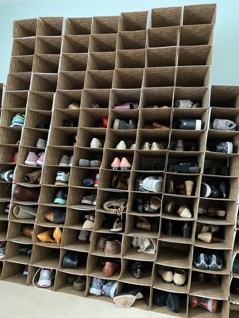 Storing shoes for reselling